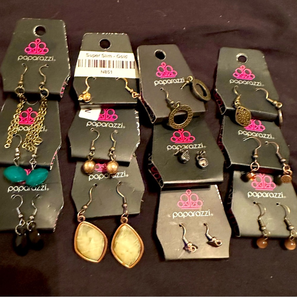 Paparazzi earrings